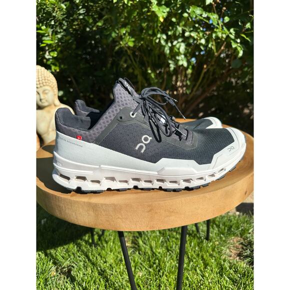 ON CLOUD RUNNING Men’s On Cloudultra Black White Trail Running Size 12.5 - Picture 1 of 6
